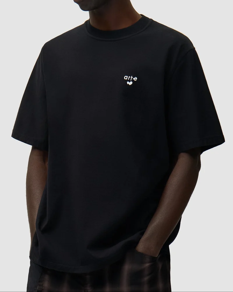 Arte Antwerp HEART LOGO S/S TEE Black