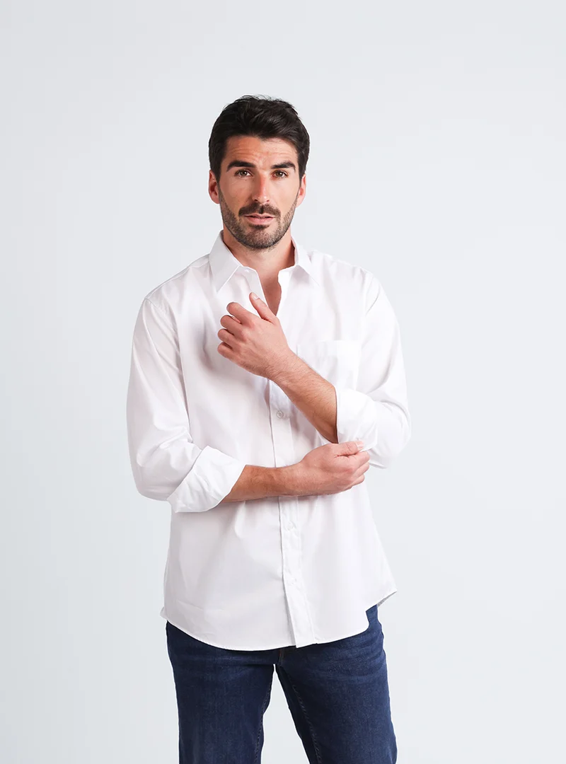 Chemise homme classique en coton blanc