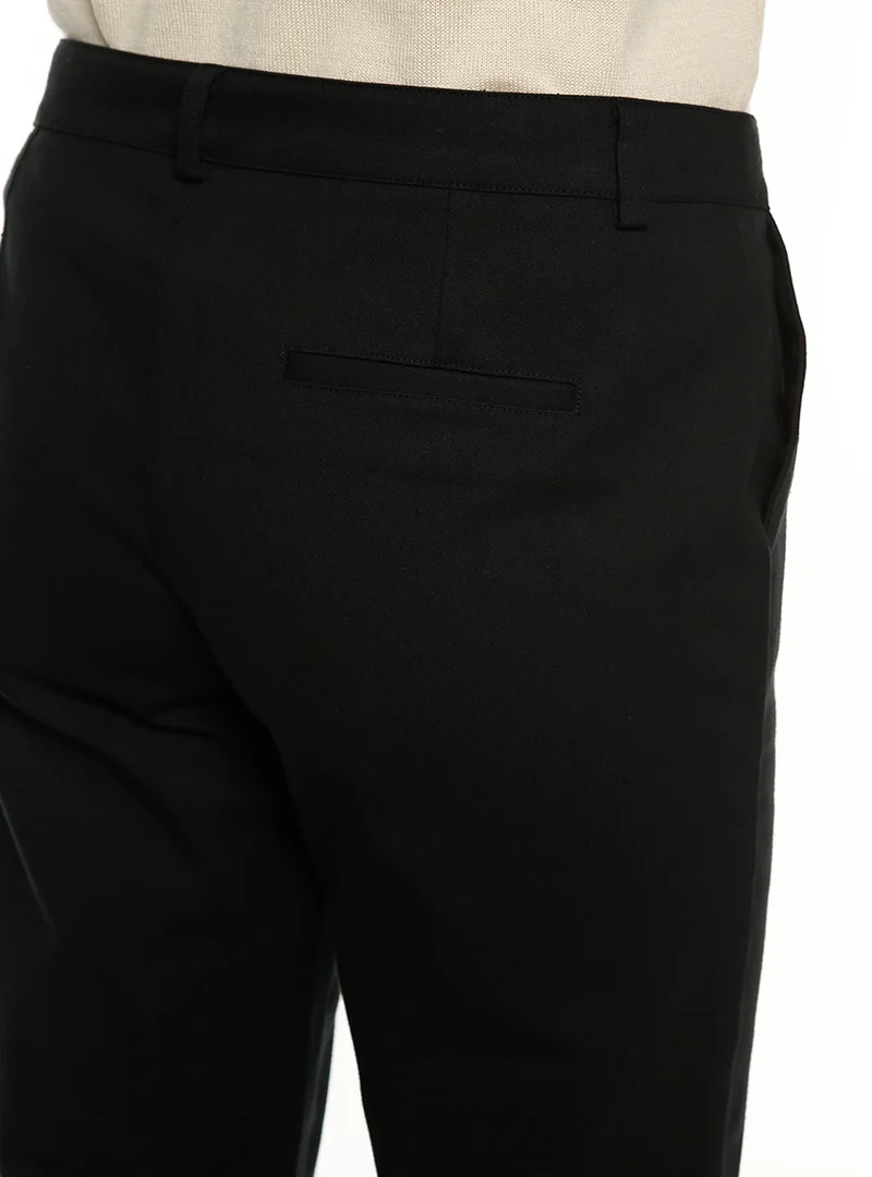 Pantalon chino femme en coton noir