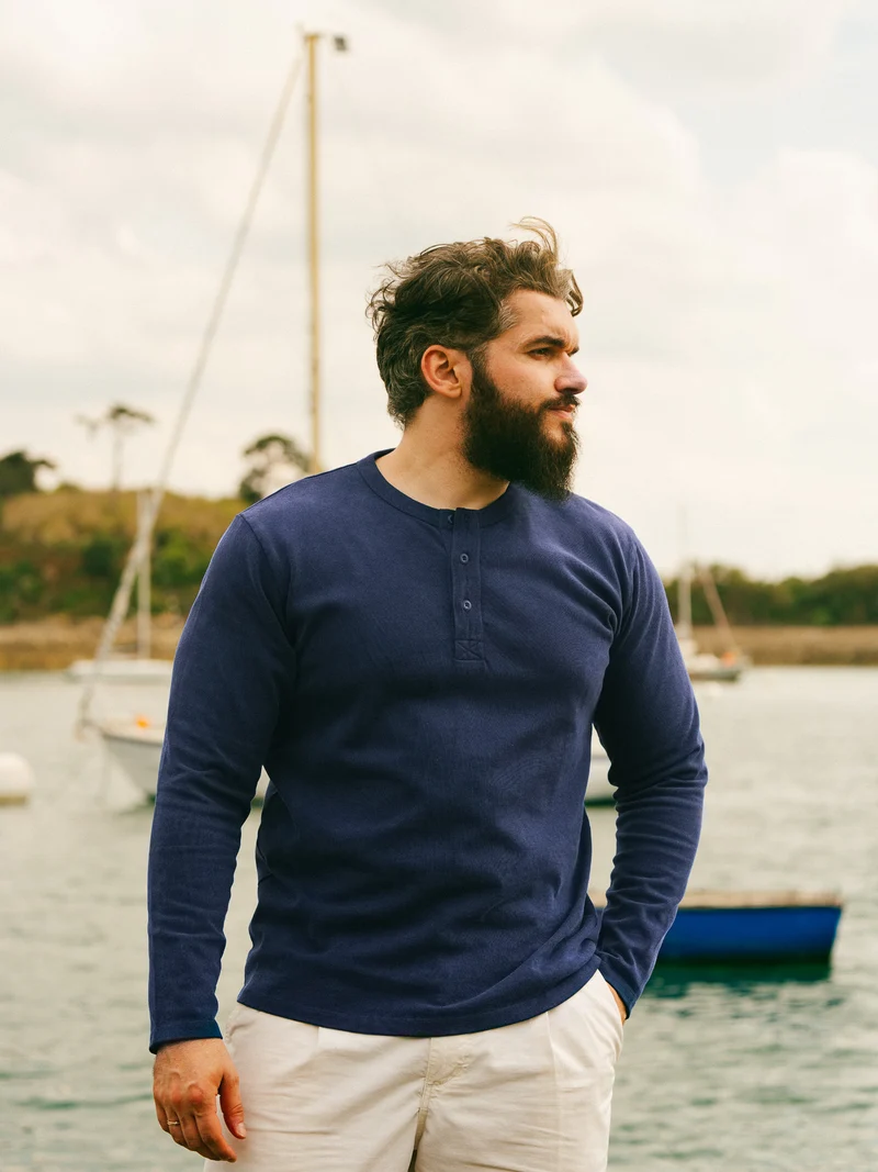 Henley 330