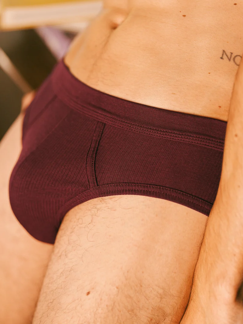 Slip côtelé homme