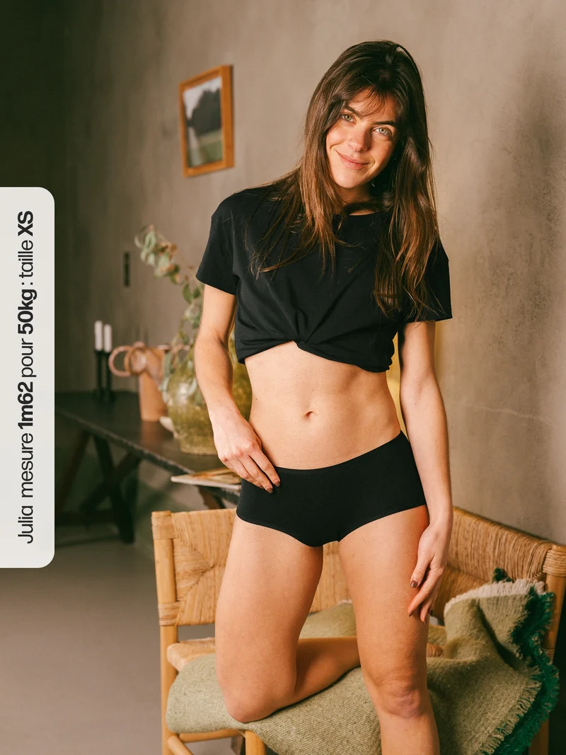 Shorty classique femme