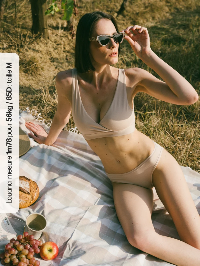 Brassière croisée