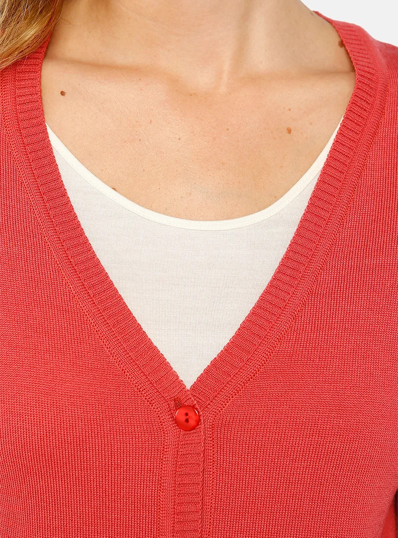 Gilet femme en laine merinos rouge tendre