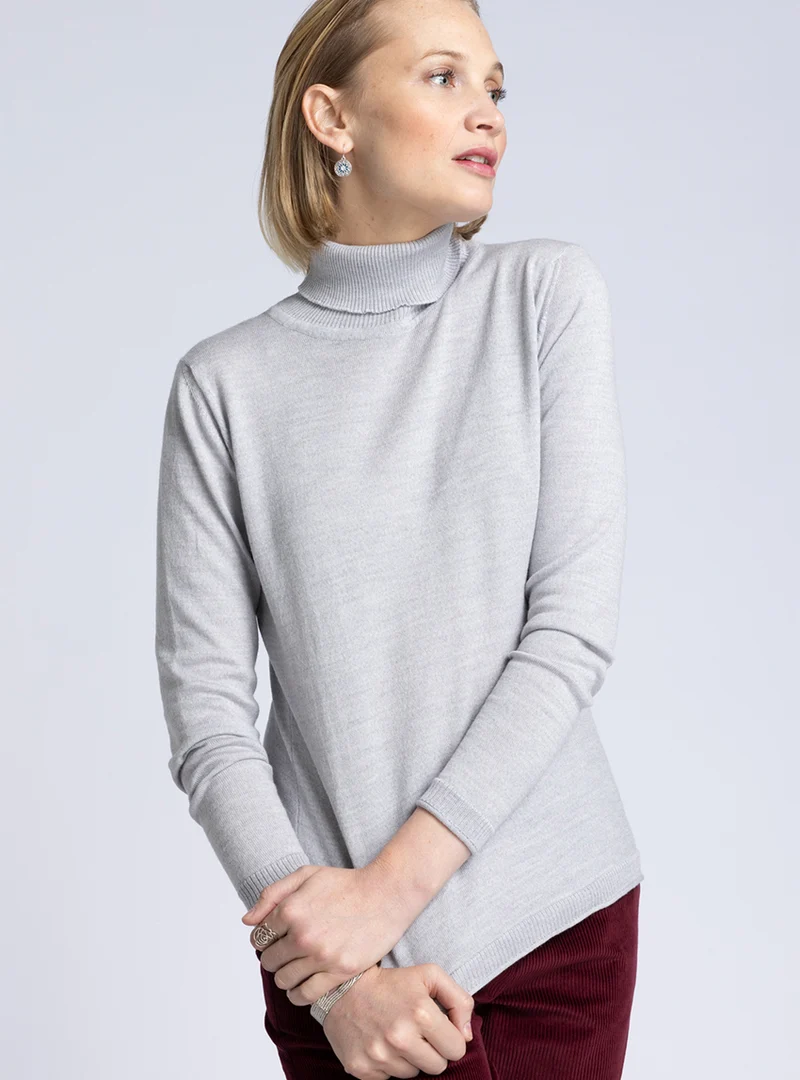 Pull femme col roulé en laine mérinos gris givré