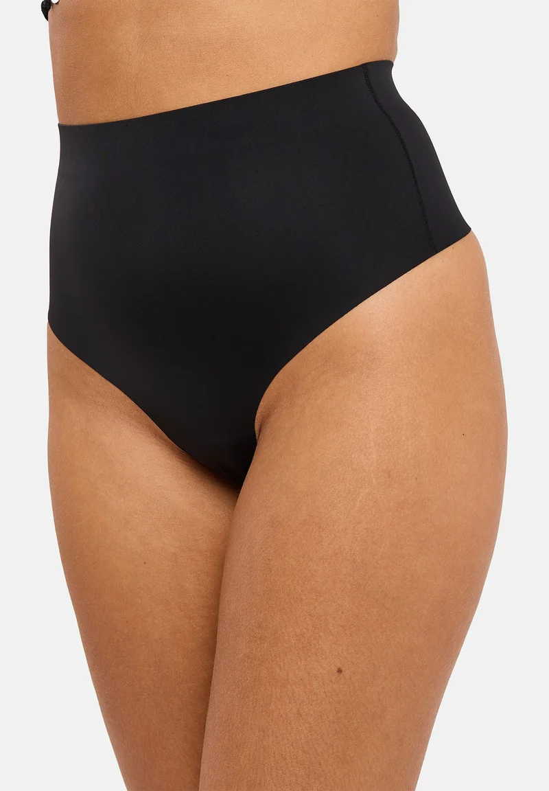 String taille haute gainant Perfect Touch Noir