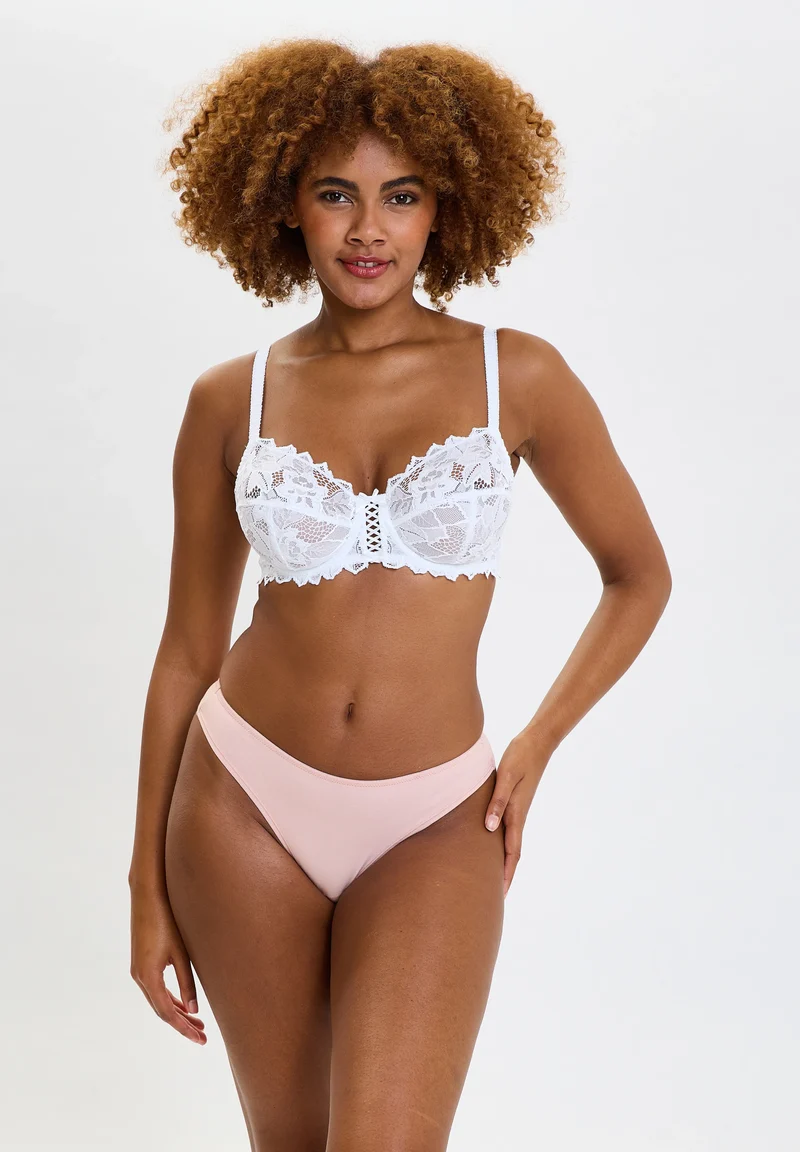 Lot de 3 tangas en coton Subtile Noir, Beige et Ivoire