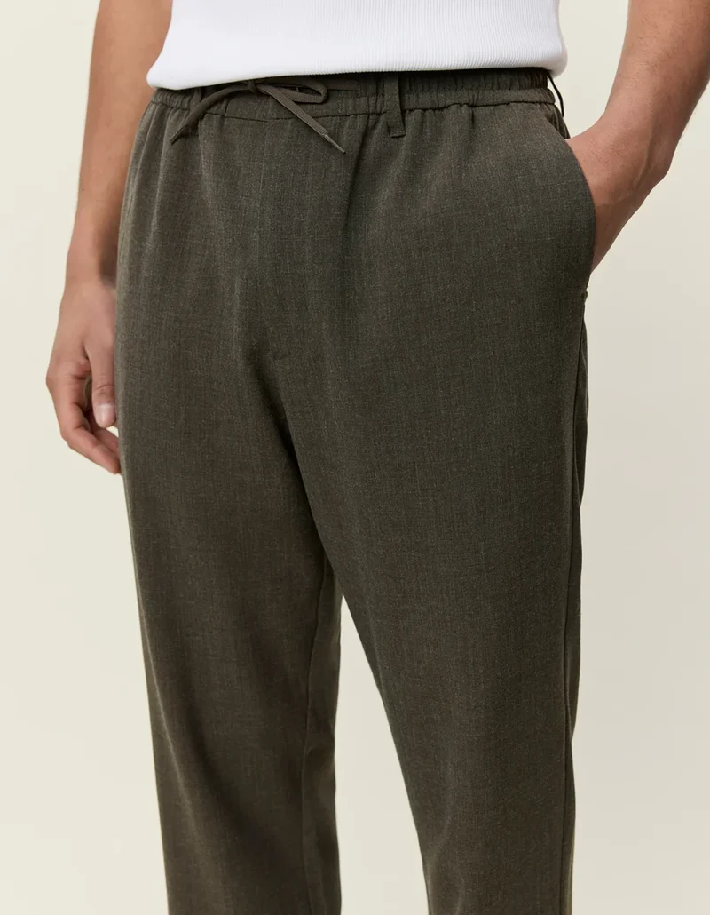 Les Deux COMO TAPERED SUIT PANTS Olive Night