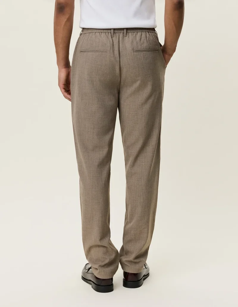 Les Deux COMO TAPERED SUIT PANTS Dark Sand Melange