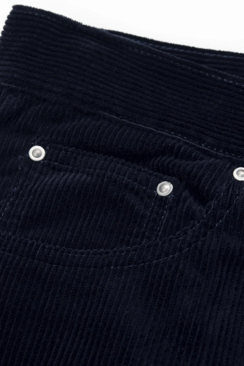 Carhartt Wip NEWEL CORDUROY PANT Dark Navy rinsed