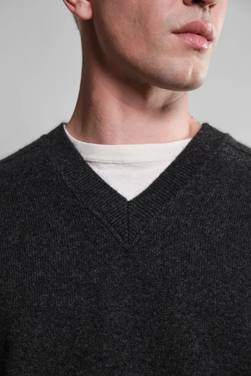 Armen Pull Col V - Charcoal