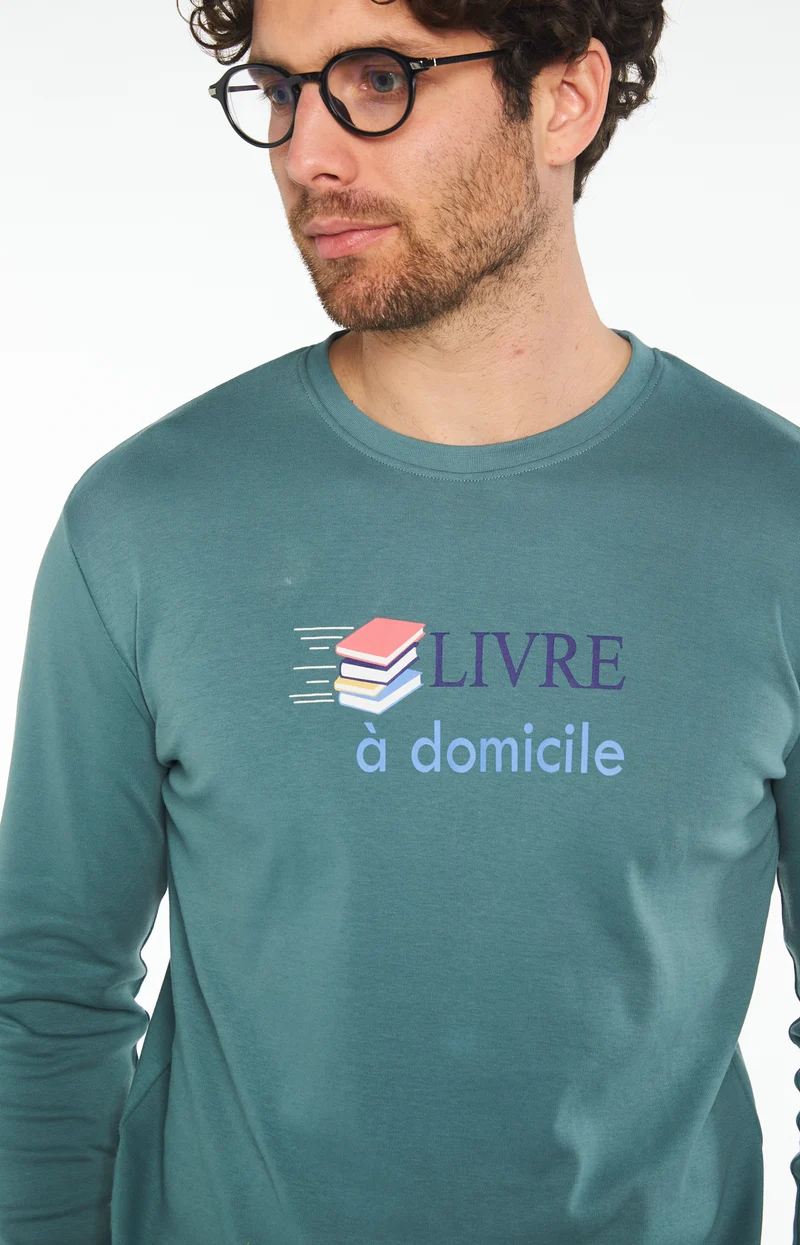 Pyjama - Livre à Domicile