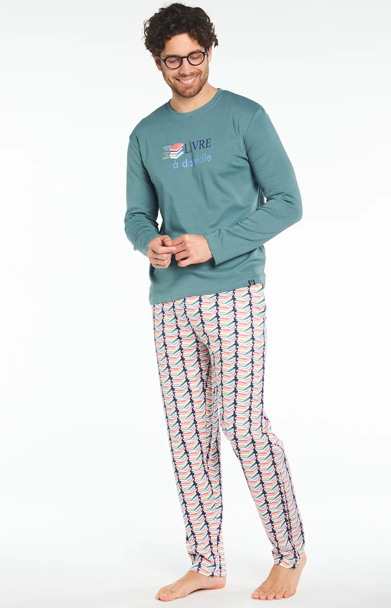 Pyjama - Livre à Domicile