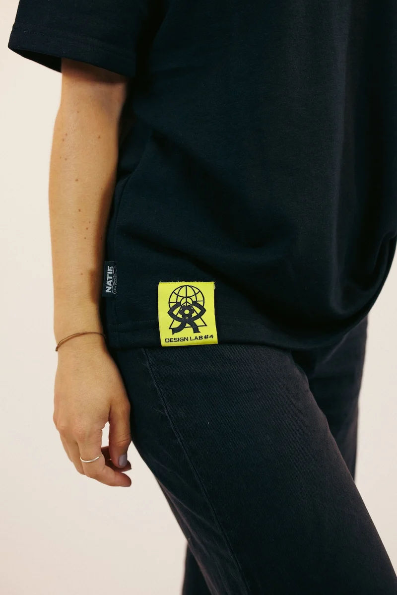 T-shirt Illuminatif